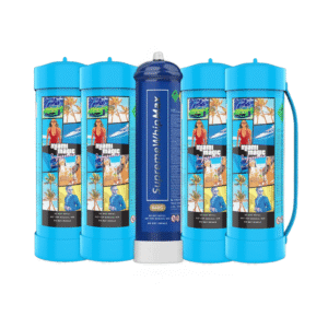 Four MEGA 3.3L Miami Magic cylinders with one SupremeWhip Max 1.1L tank